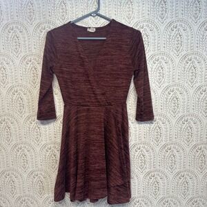 Eyeshadows Burgundy Heathered Wrap Skater Dress Size‎ S 3/4 Sleeve V Neck